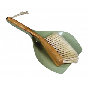 Dustpan & Brush - vintage green